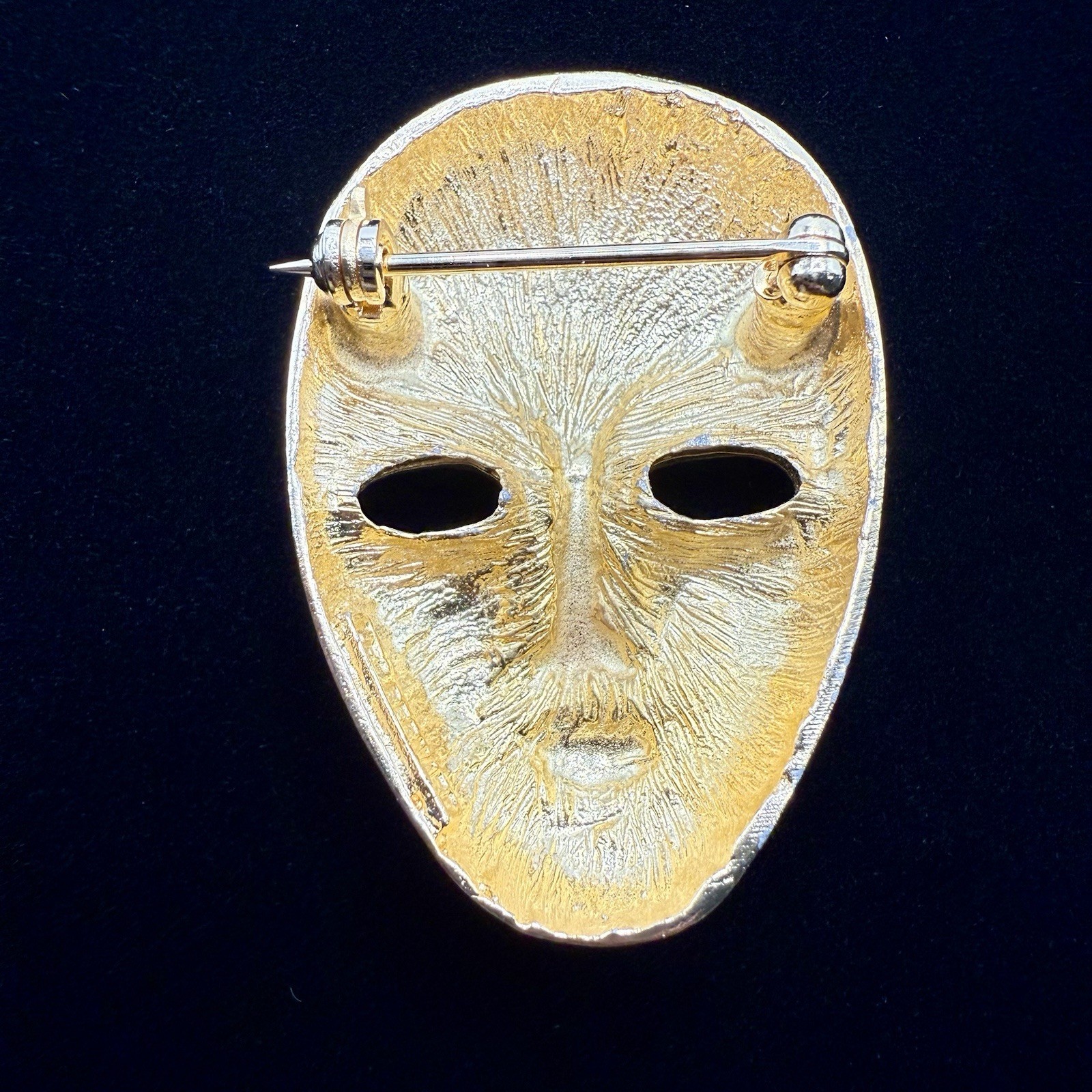 Rare Vintage Les Bernard Theatrical Gold Tone Figural Face Mask Brooch Pin