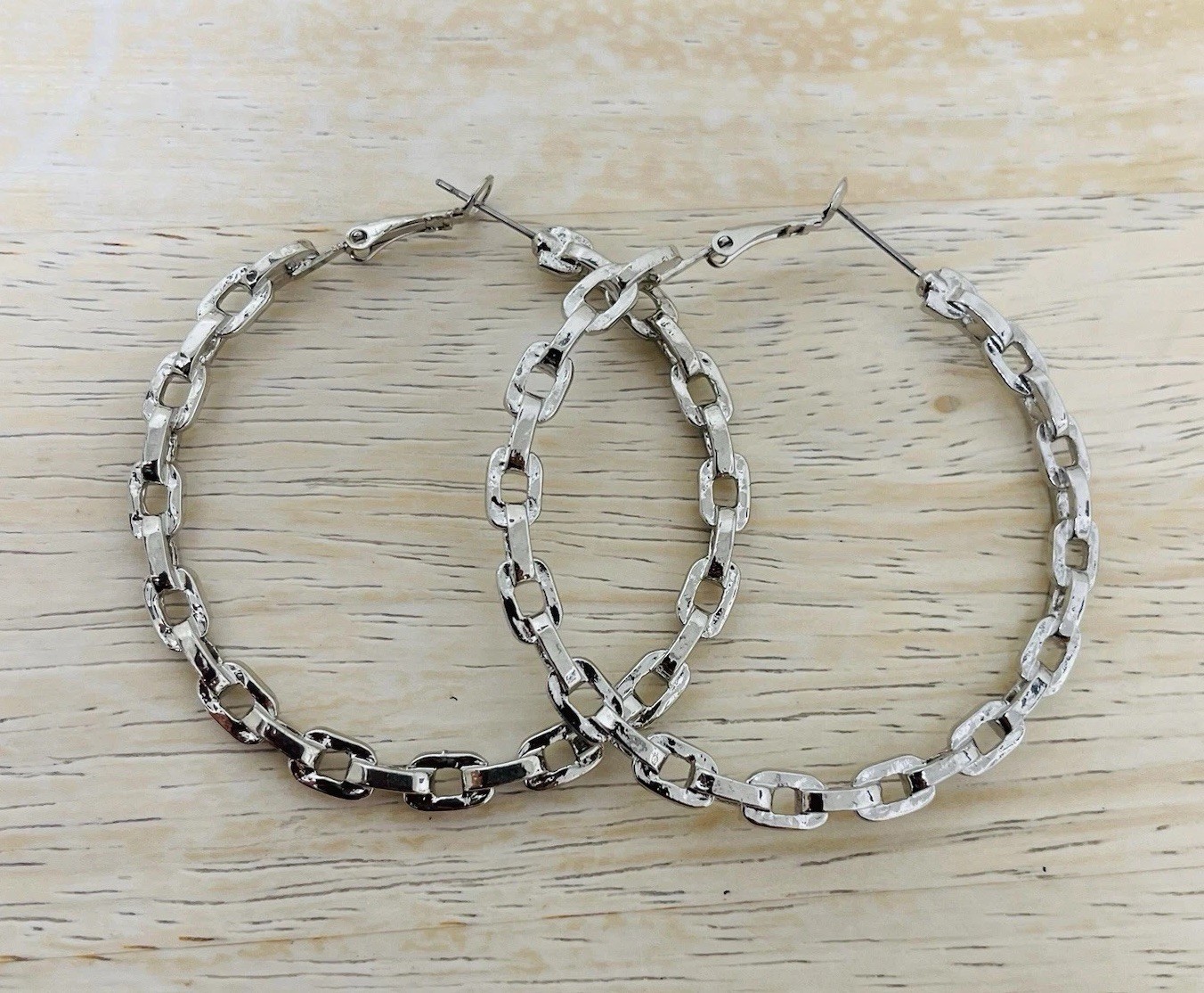 Large Silver Tone Anchor Mariner Link Hoop Earrings 2.25” VTG Minimalist Mod