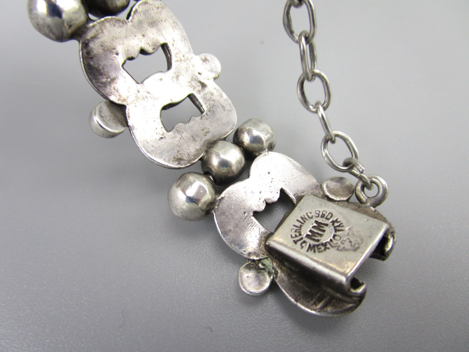MEXICAN 980 STERLING SILVER AGUILAR STYLE SCROLL & BALL BRACELET – 40.7 