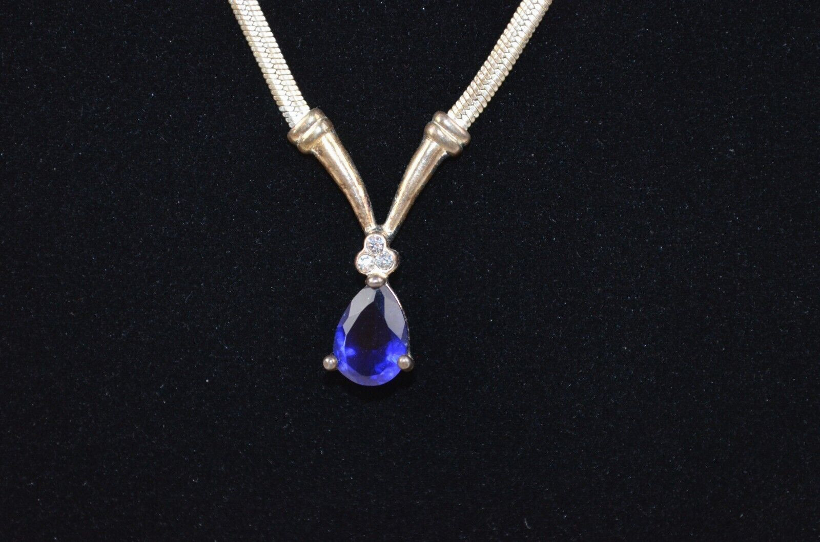 Vintage Necklace With Blue Teardrop Pendant 19″