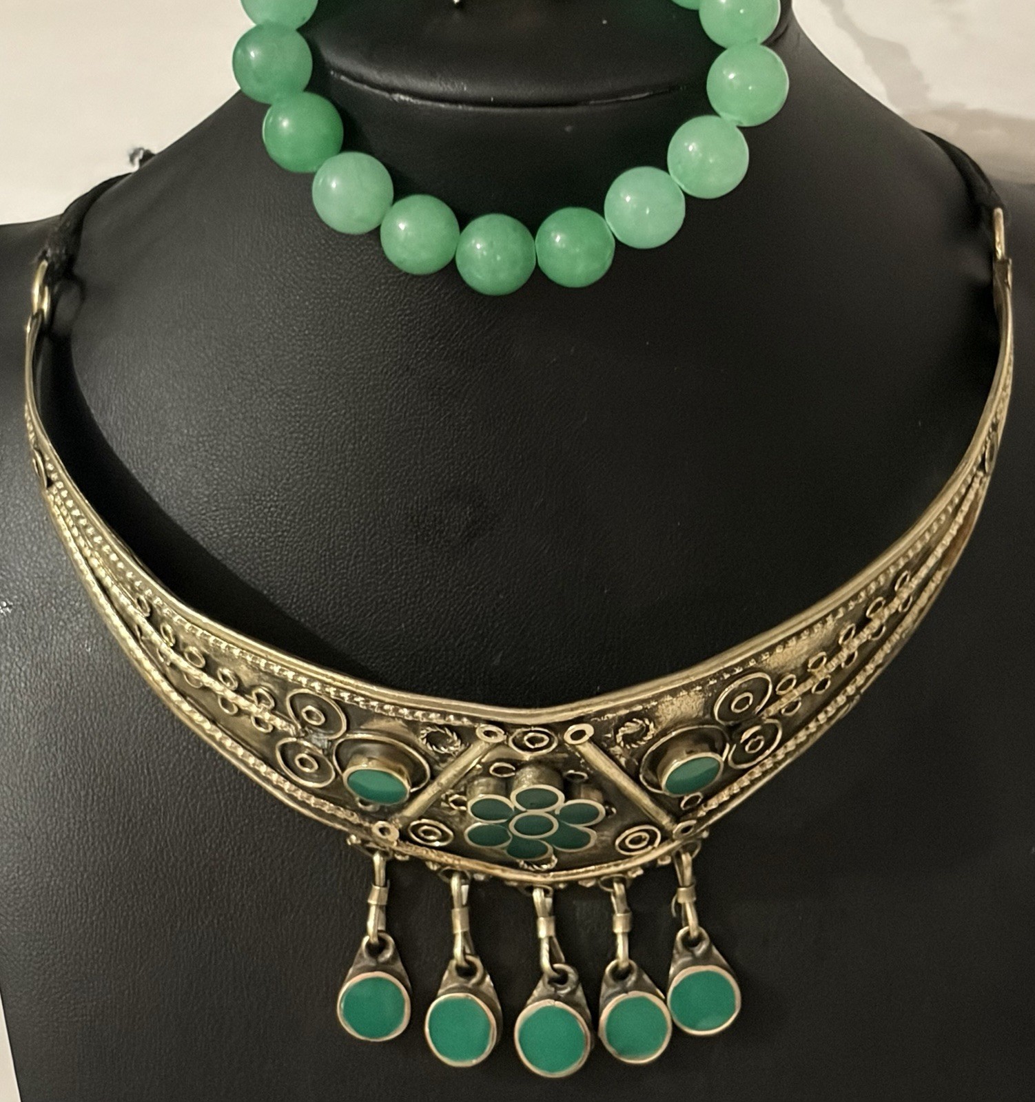 Vintage Silvery Tone Moroccan Green Cabochon Tassel Choker / Bead Bracelet Set