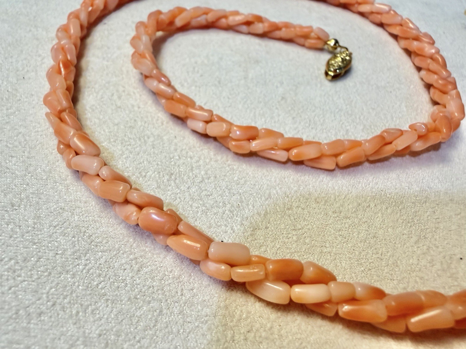 Vintage Angel Skin Coral Twisted Multistrand Necklace Fish Hook Clasp 24” Length