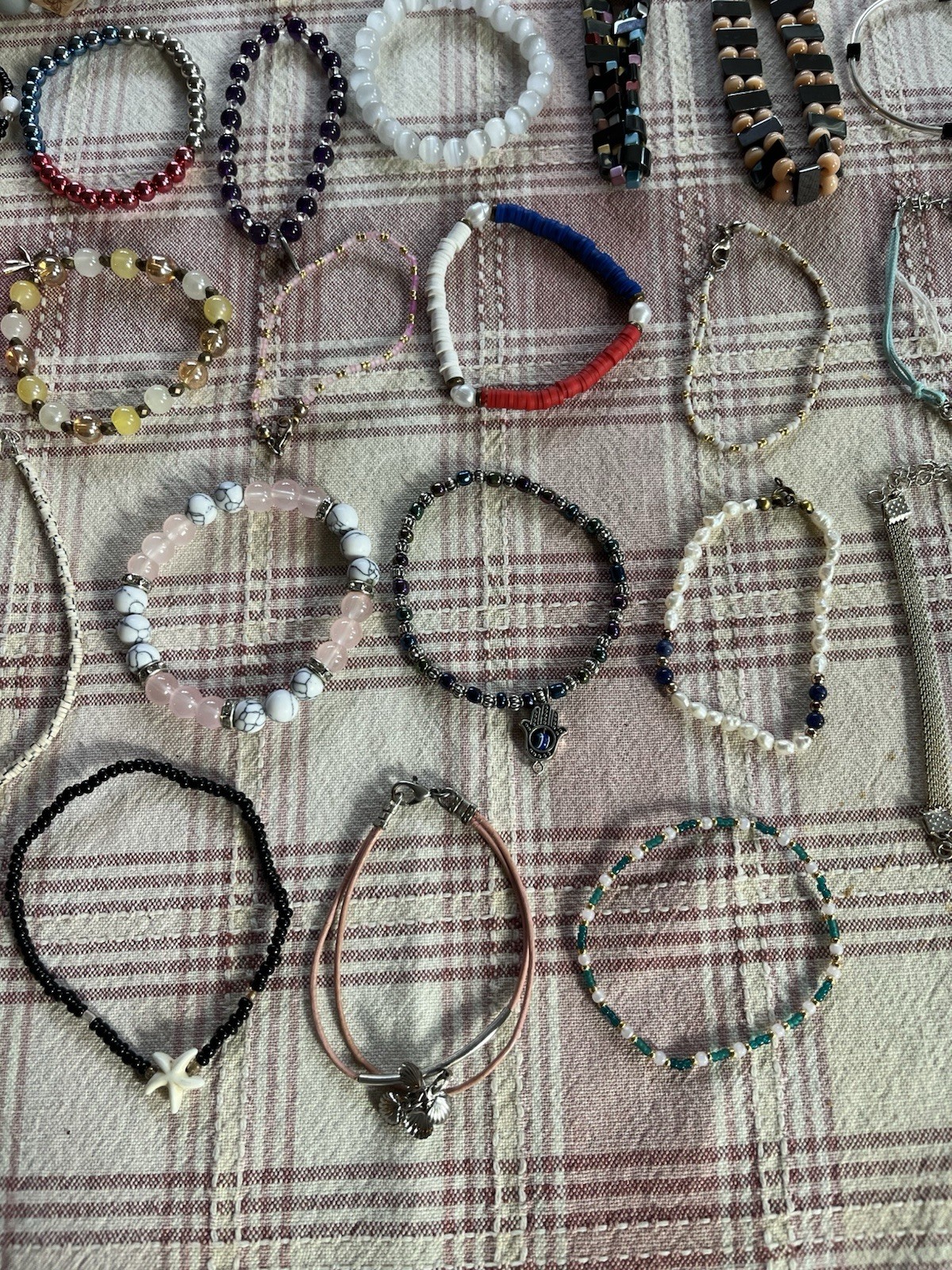 Lot Of 36 Beaded Bracelets Jewelry Stretch Colorful Beach