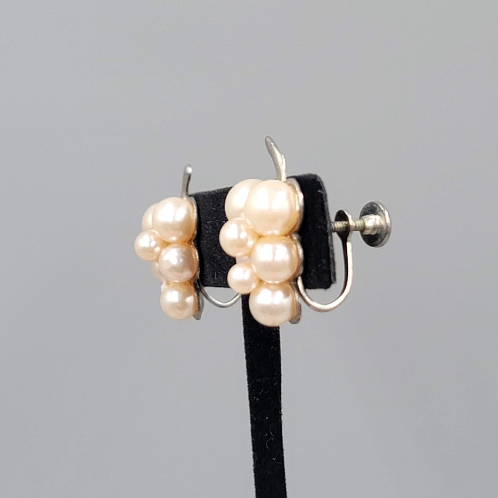 Vintage White Bead Grapes Clip on Earrings Silver tone Drop 1″
