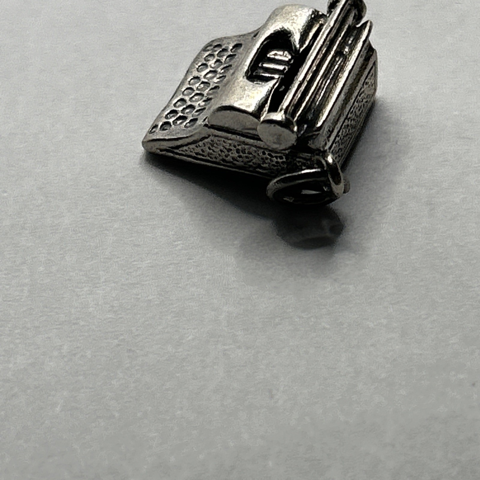 Vtg Danecraft 925 Sterling Silver MANUAL TYPEWRITER Old School Charm Pendant
