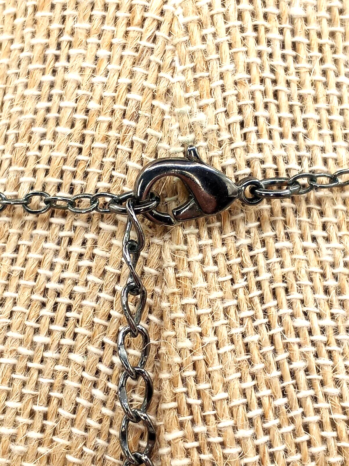 Beautiful Crown Trifari Black Acrylic Faceted Stone Y-Drop Necklace
