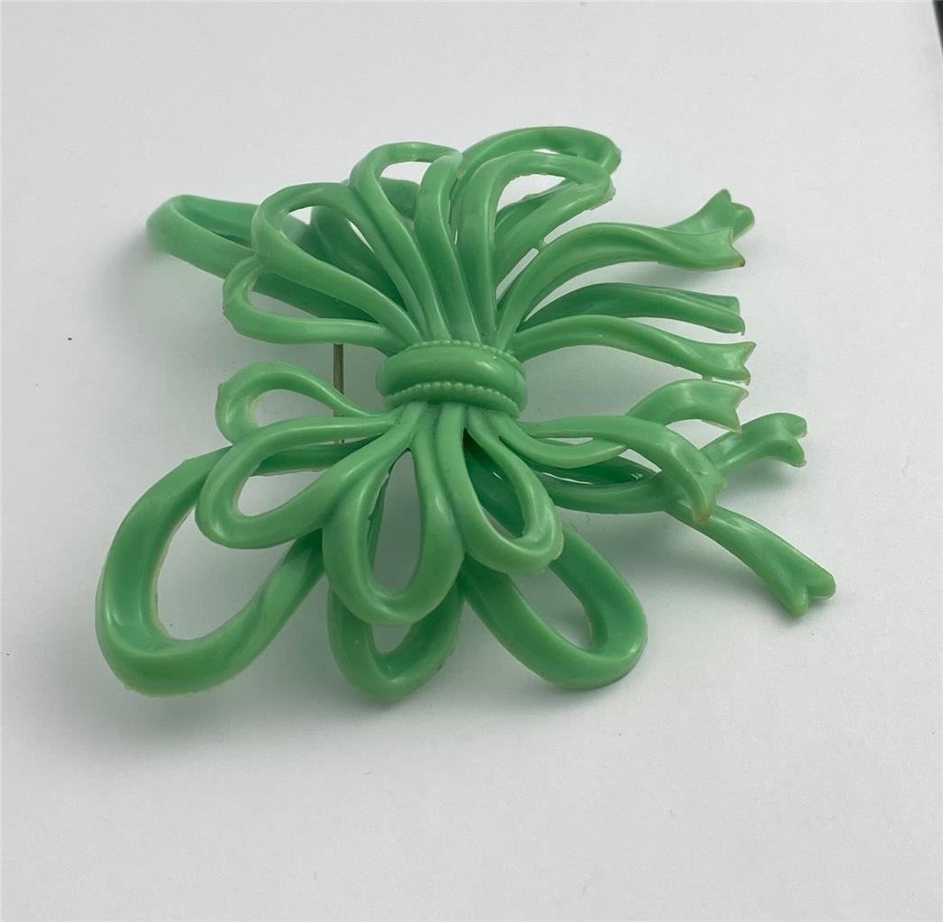 Vintage 1940’s Mint Green Celluloid Bow Ribbon Brooch Pin