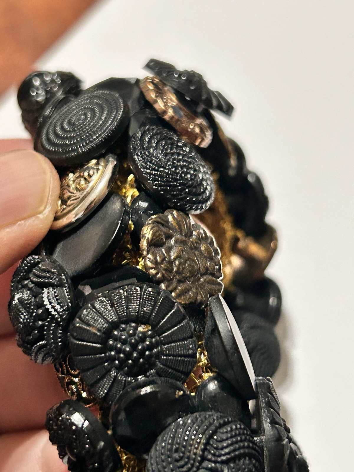VTG 70s Mid-Century Buttons Treasure Bracelet Crochet Black/Gold Victorian Style