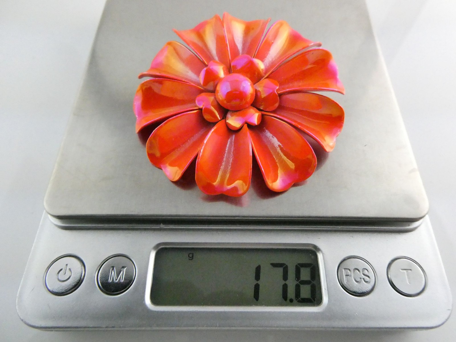 Vintage Unsigned Iridescent Red Orange Enamel Flower Brooch Pin 17g 61mm Diam