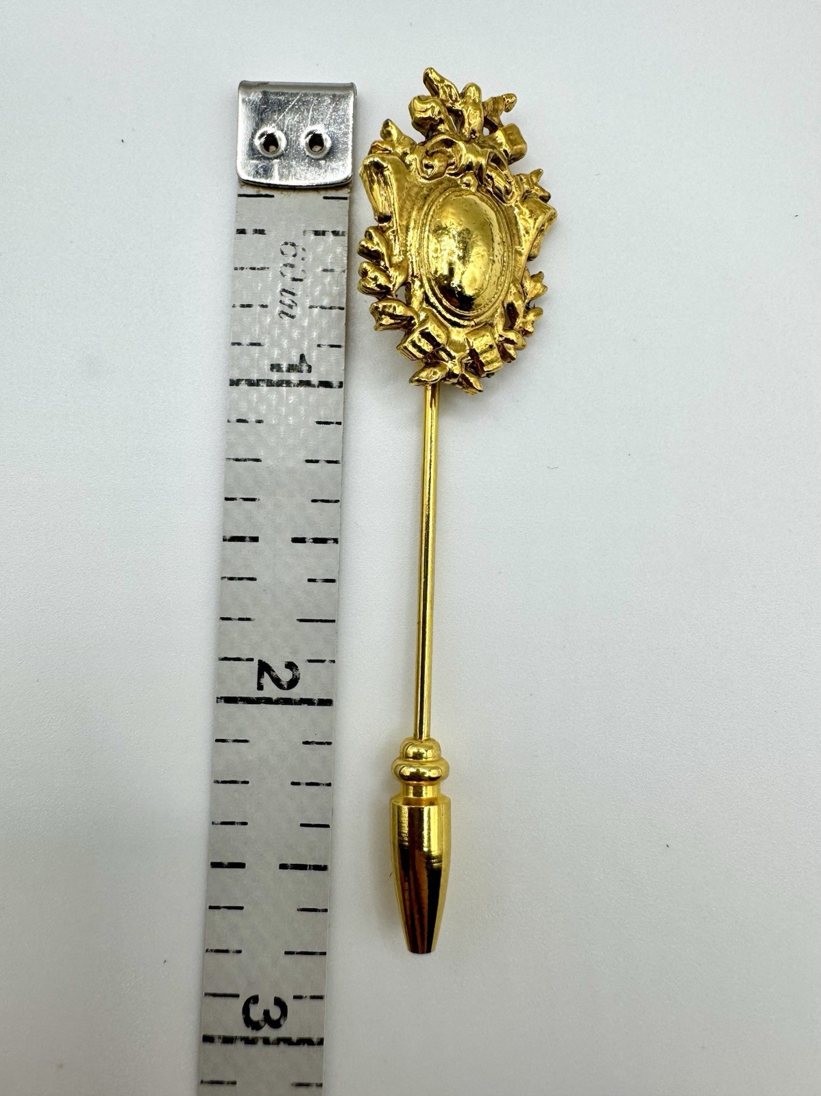 Vtg 50’s ART Arthur Pepper Gold Tone Heraldic Shield Victorian Revival Stick Pin