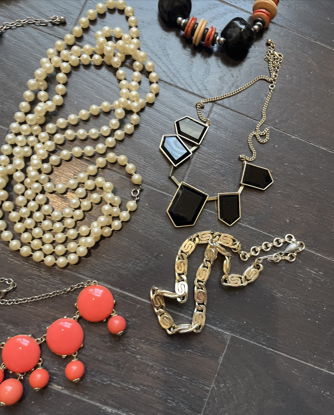 Vintage Necklace Costume Jewelry Lot of 16 , Chunky, Statement, Faux Pearls etc