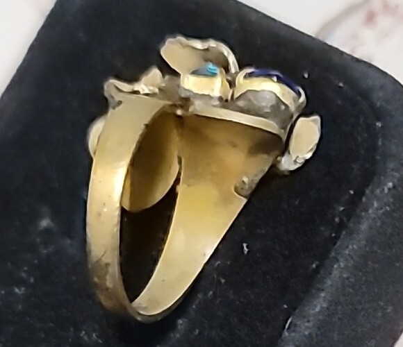 Jewelry Ring Czechoslavacia Glass Gold Wash Brass Hand Crafted Antique 3/4″