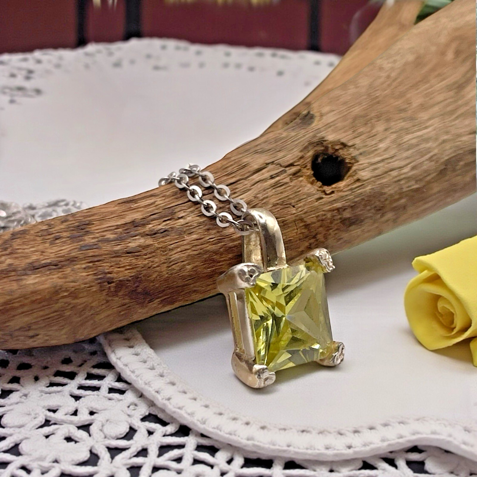 Vintage 925 Sterling Square Yellow Faceted Citrine CZ Pendant Necklace, 18″