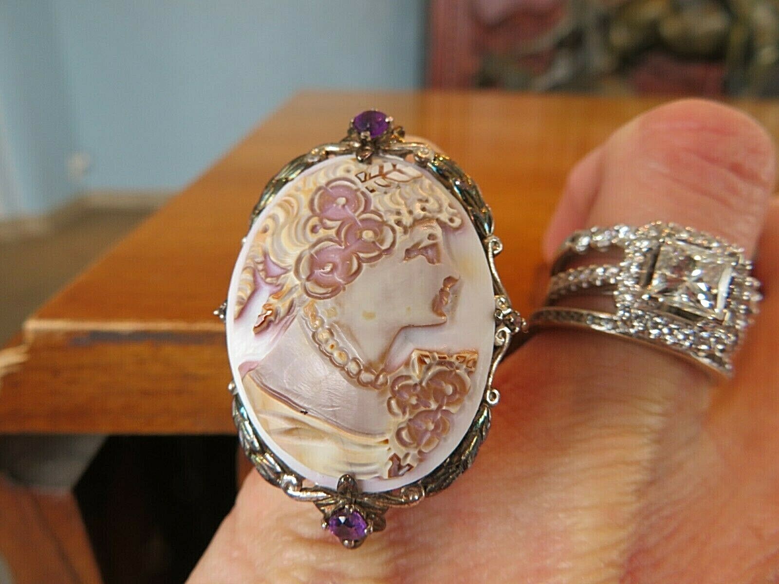 VINTAGE STERLING SILVER CARVED CAMEO AMETHYST RING SIZE 7 39X28MM