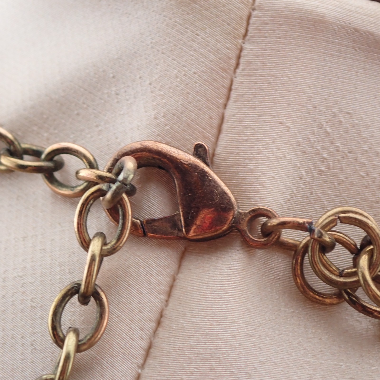 VTG 1 3/4″ Wide Crystal Seed Bead Tubular Bib Reversible Copper Tone 18″ Necklac