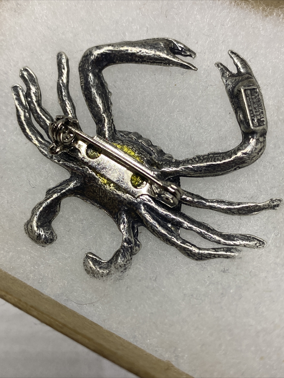 Vintage Salisbury Pewter Crab Brooch Pin Ocean Beach Animal Jewelry Signed 2″