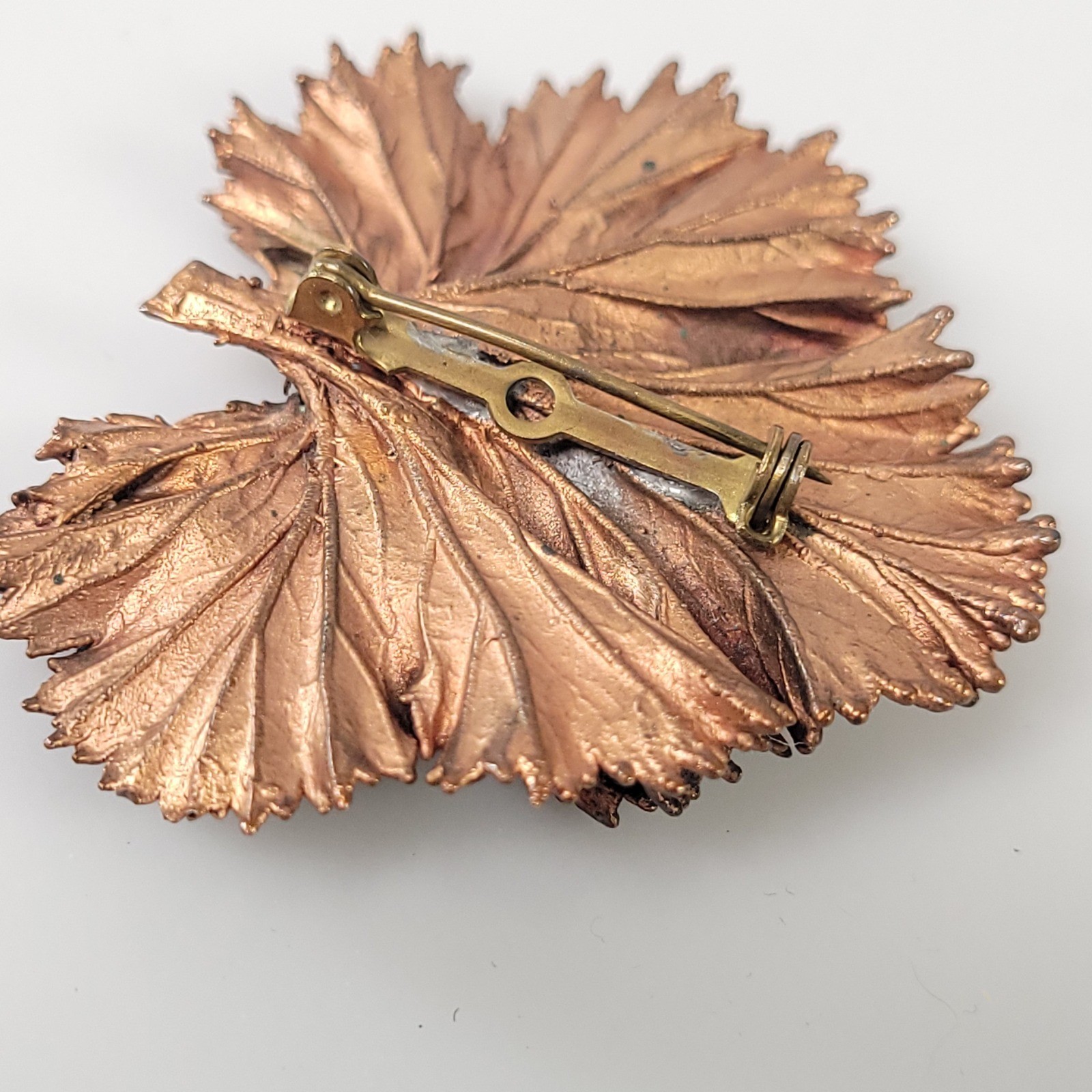 Vintage Copper Leaf Brooch Botanical Nature Pin Iridescent Patina