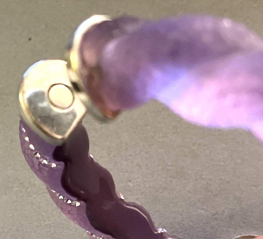 Rare SIS SIMONE I. SMITH Crystal Purple Lucite Sterling Hinged Bangle Bracelet