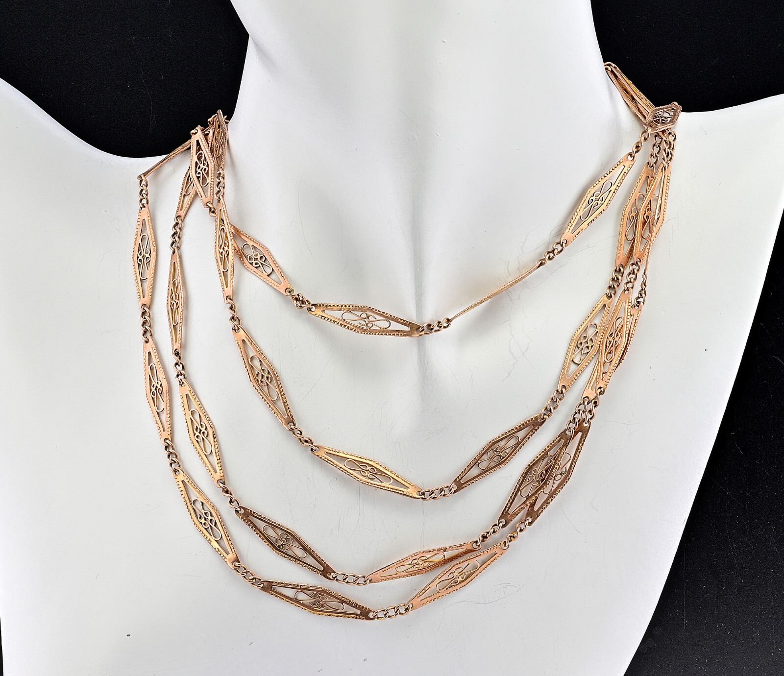 Art Nouveau Filigree Lozenge 61.41inches 9 KT Rose Gold Long Chain