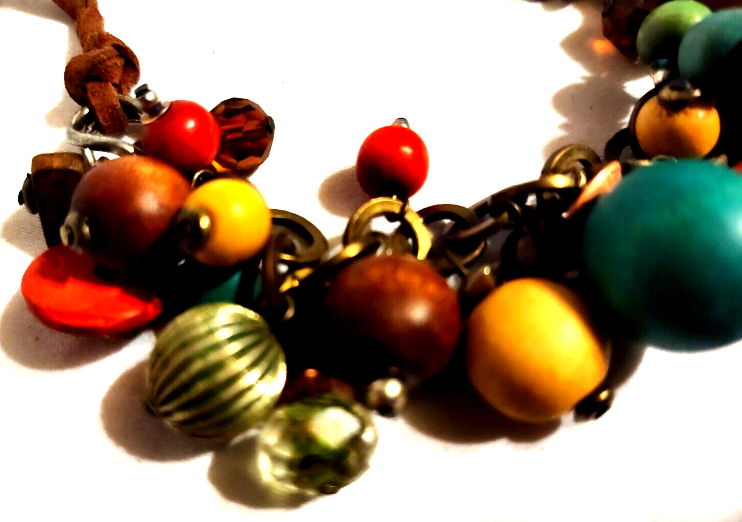 Wood Wooden 3/8″ to 3/4″ Round Beads 19″ Latigo Necklace VTG Multicolor Chunky