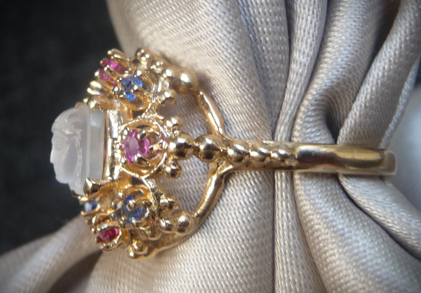 AMAZING RARE VINTAGE 14K ETRUSCAN MEDUSA MOONSTONE RUBY SAPPHIRE HALO RING!