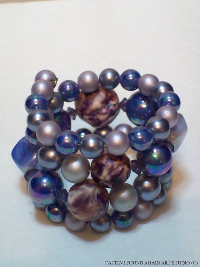 Retro Blue Purple Bead Bracelet Multi Strand Dimple AB Faux Pearl Wire Wrap Vtg