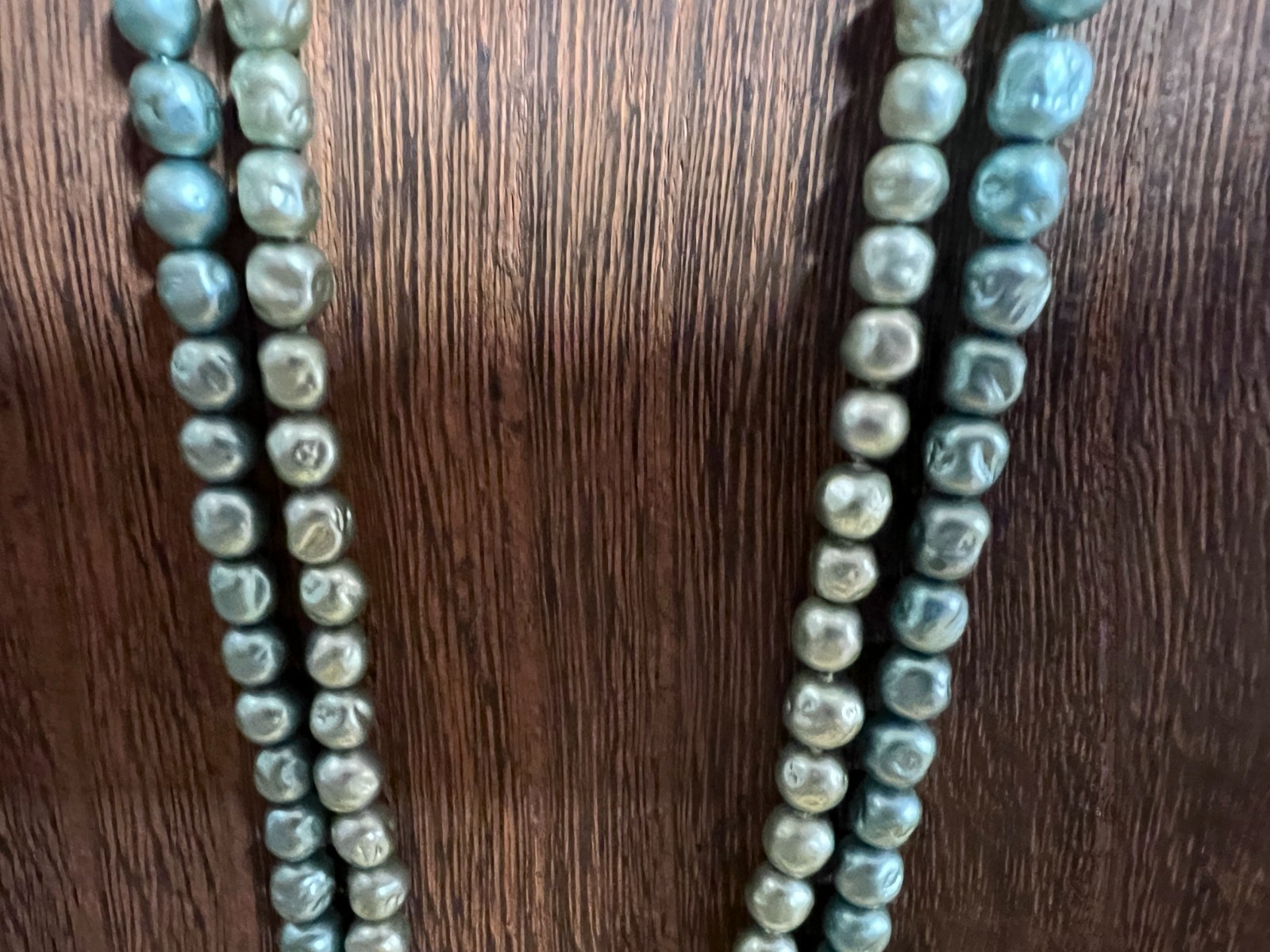 Vtg Necklace Faux Pearl Rhinestone – choker style -appro. 16 inches
