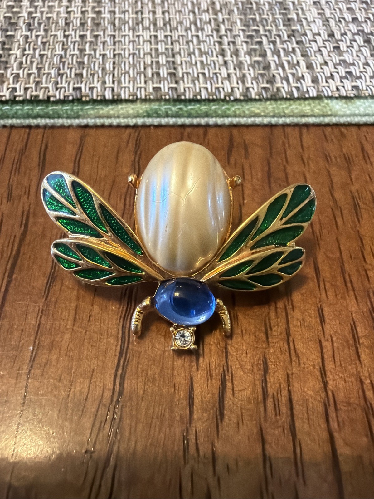 Vintage MFA Gold Tone Enamel Bee Brooch Gripoix Style Glass Cabochon Faux Pearl