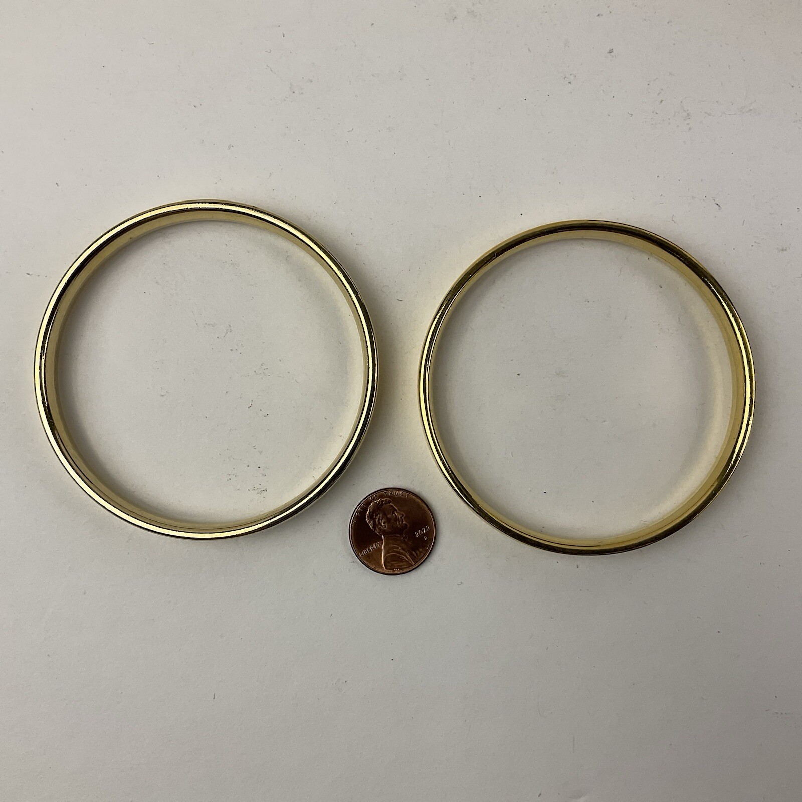 Vtg 80’s Old Stock New in Box Tacoa Gold Bangles 2 Pair 8mm Shiny Finish Size 8