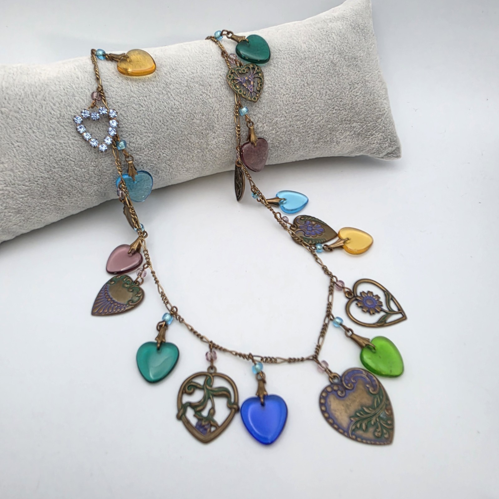 Vtg Glass Works Studio Brass Glass Hearts Multi Colors Necklace 30″