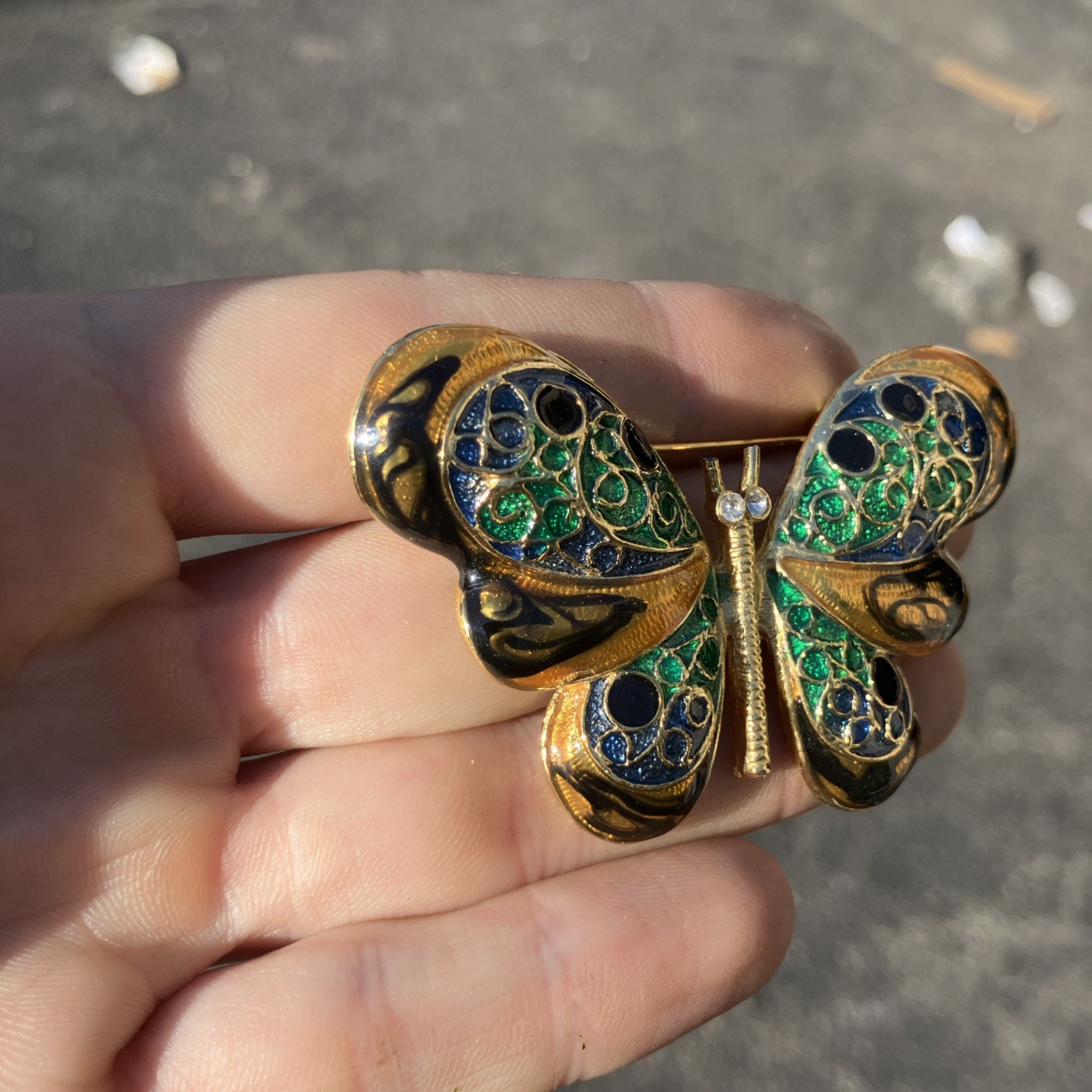 Gorgeous Gold Tone Pierced Butterfly Pin Rhinestones & Enamel Gold Gems