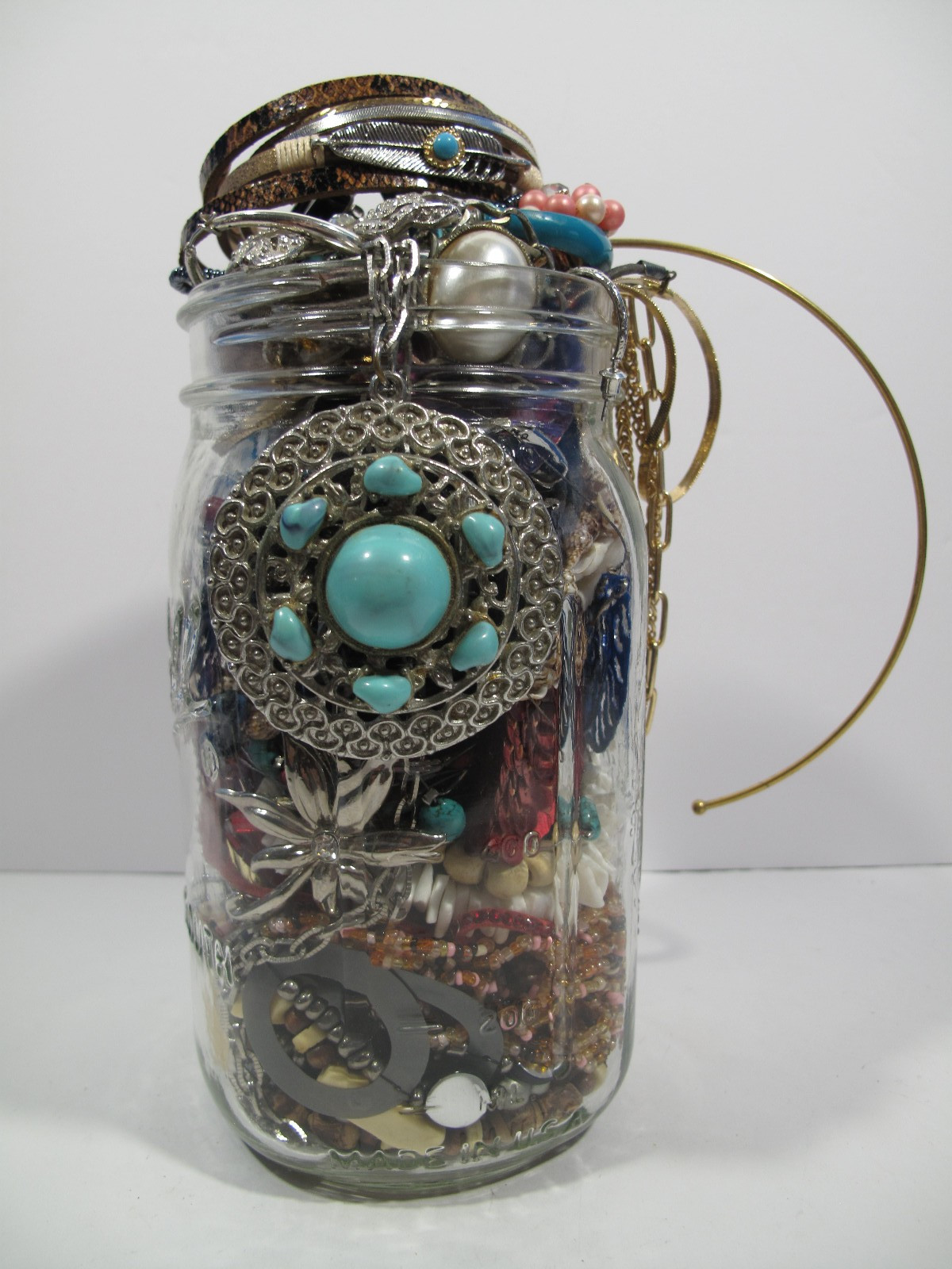 1.75 lbs Mystery Jewelry Lot VTG to Now All Wearable Necklaces~JAR NOT INCLUDED