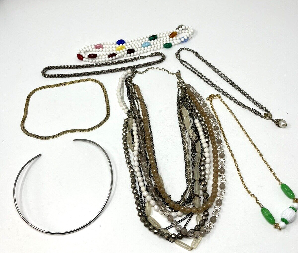Lot Of 7 Vintage Necklaces 1 Monet 1 Avon 5 Unbranded Mixed Lot
