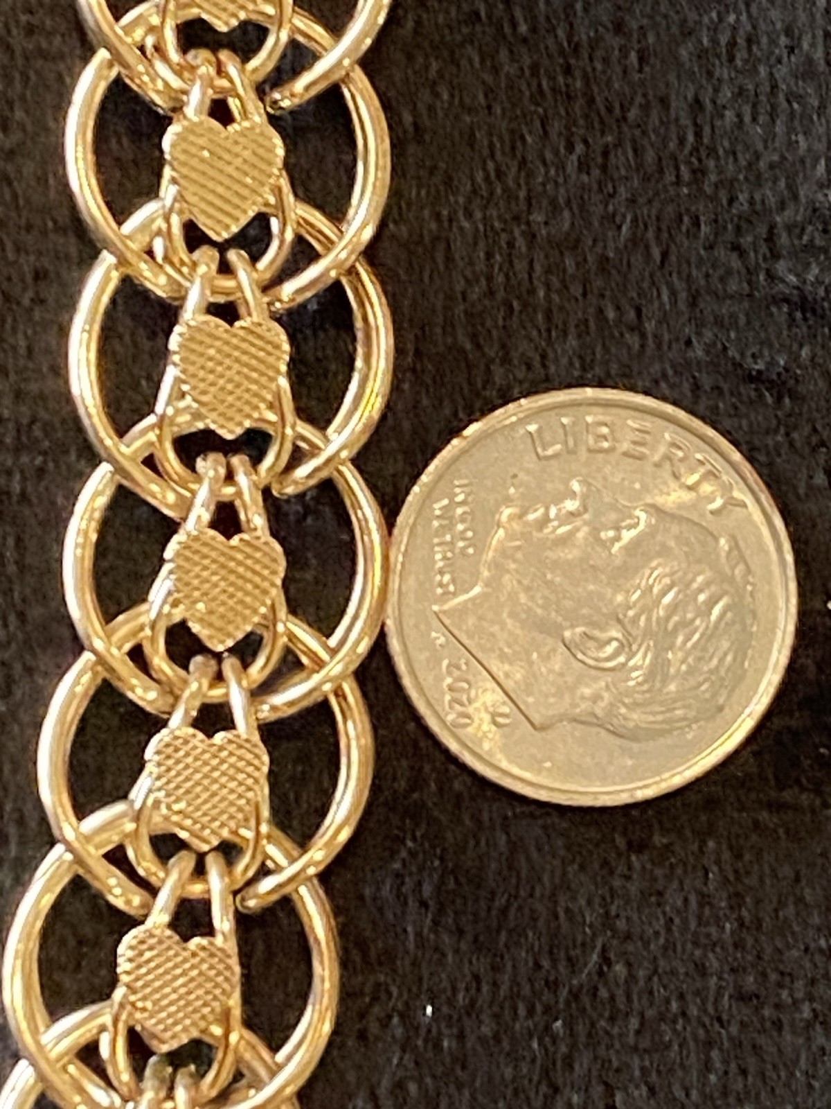 1/20 12k Gold Filled 8 Inch Heart Themed Bracelet With Safety Clasp