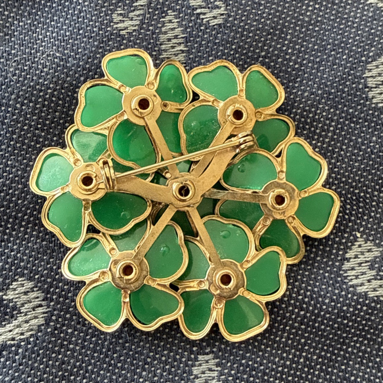Rare Vintage Green Floral Cluster Brooch Pin W/rhinestone Accents Unsigned
