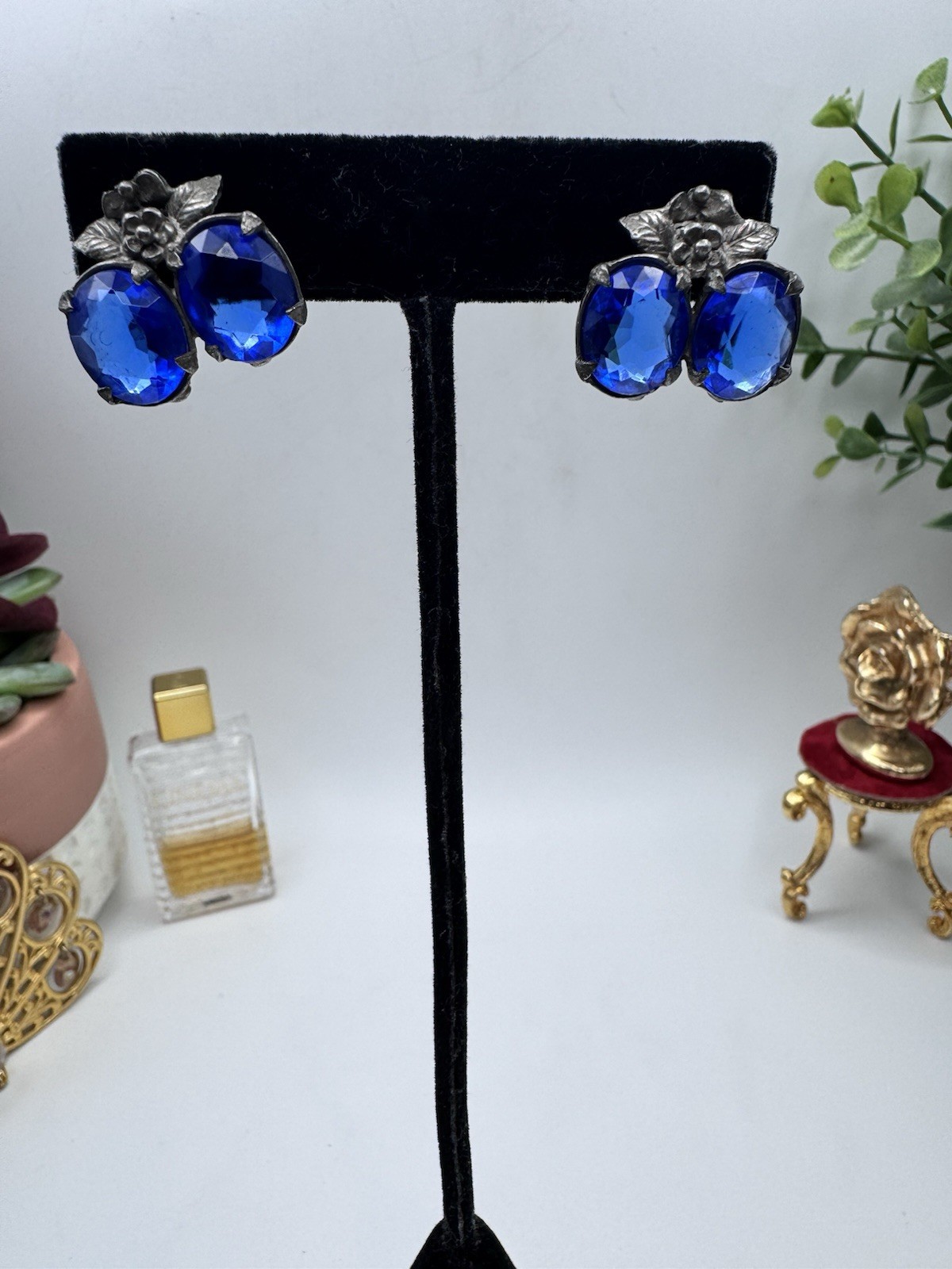 Vintage Circa 1920s Art Deco Necklace & Earrings Set Blue Glass Pearl Floral