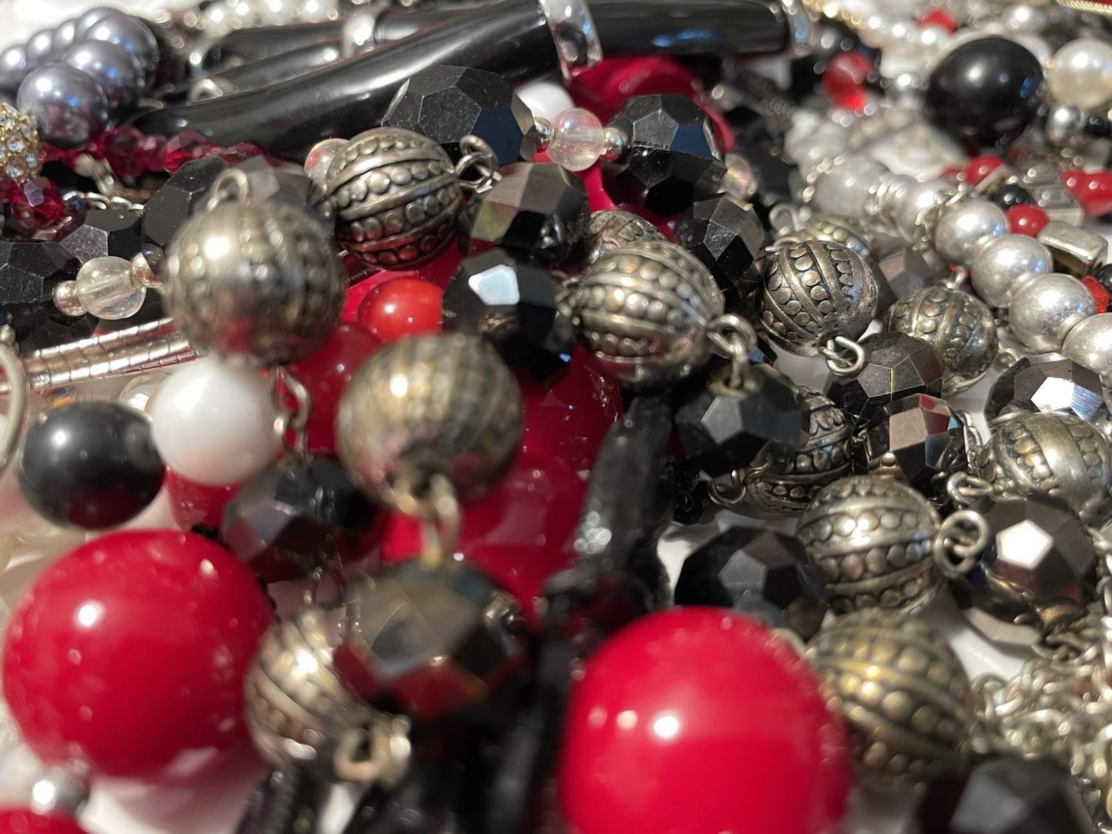 4.6 Lbs Mixed Beaded Jewelry Lot Black Red White Silver Tone Gold Tone Boho Vtg