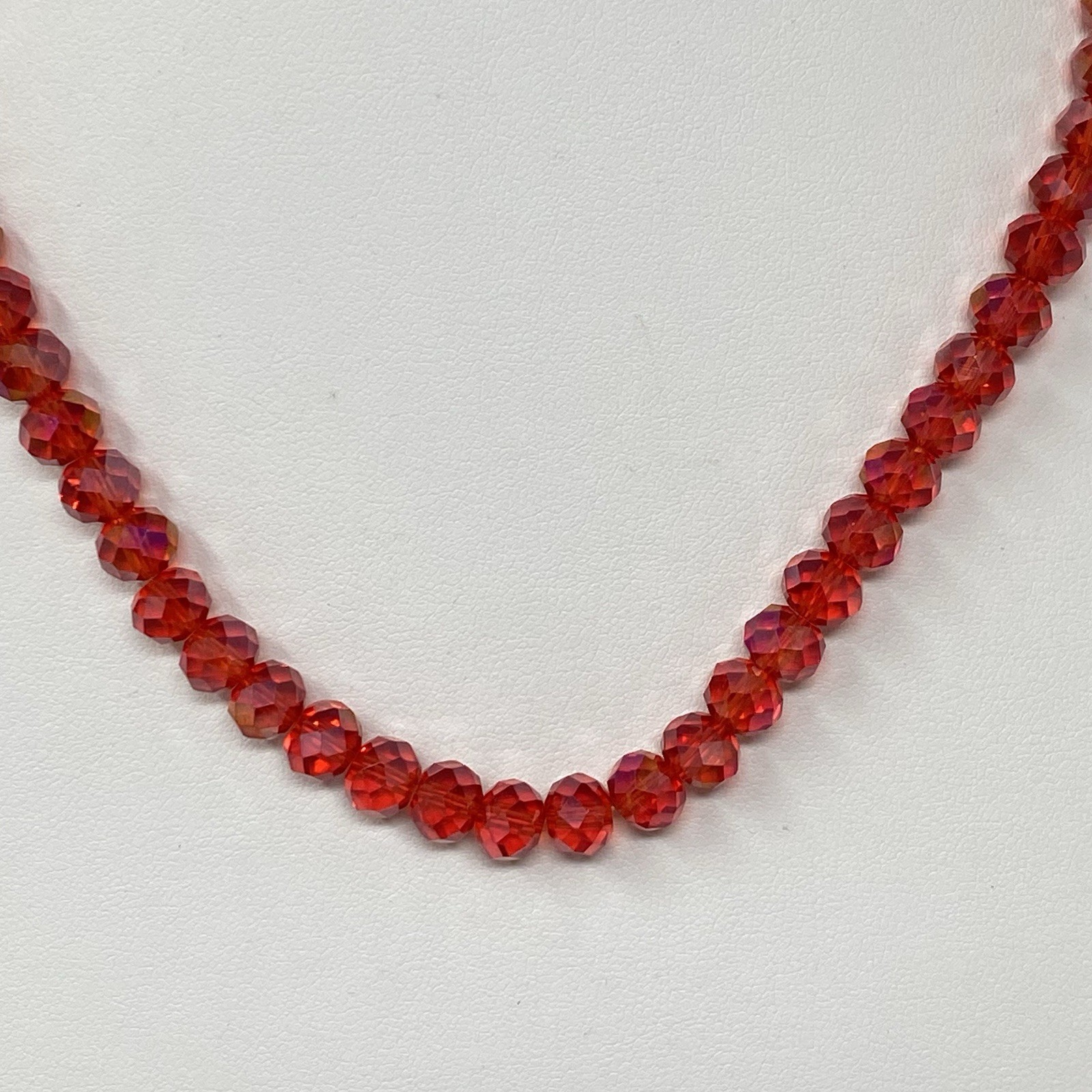 Red Aurora Borealis Glass Bead Necklace Colar Iridescent Shiny Round Faceted 18″