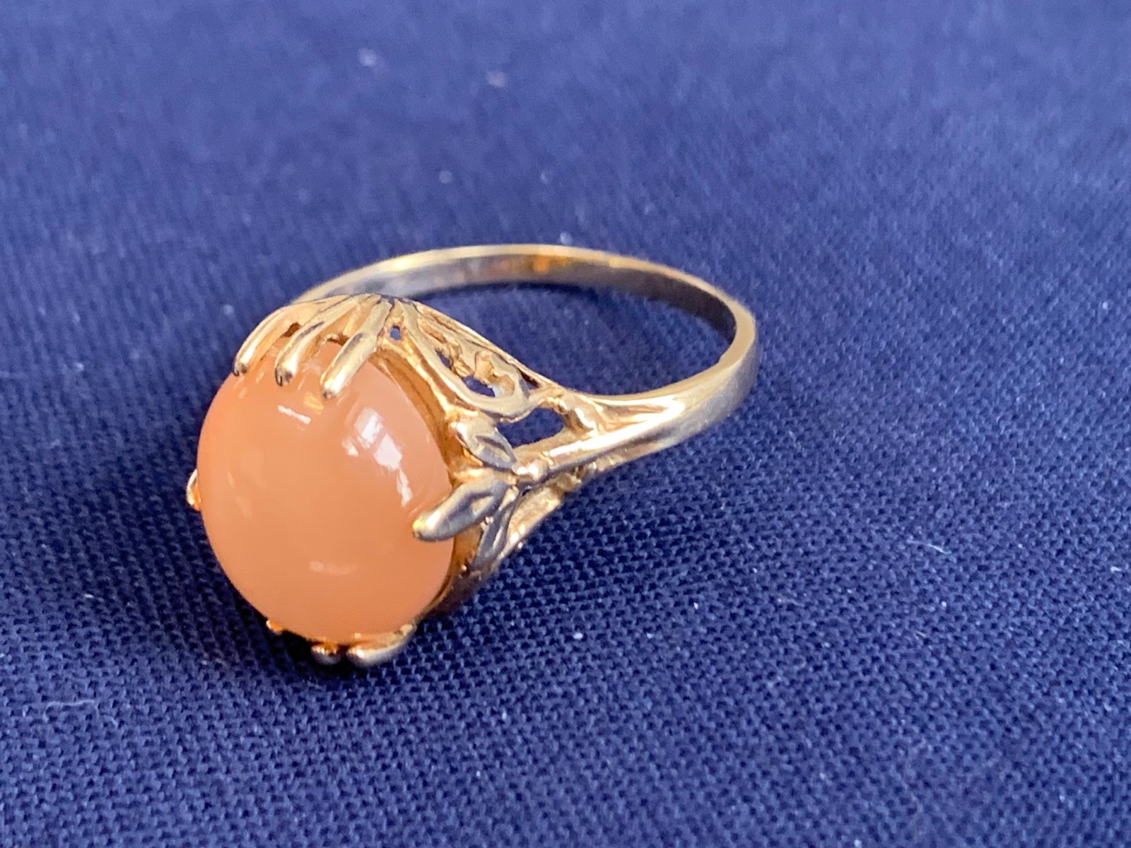 Vtg 10K Yellow Gold Ring 2.82g Fine Jewelry Size 7 Band Peach Color Stone *READ*