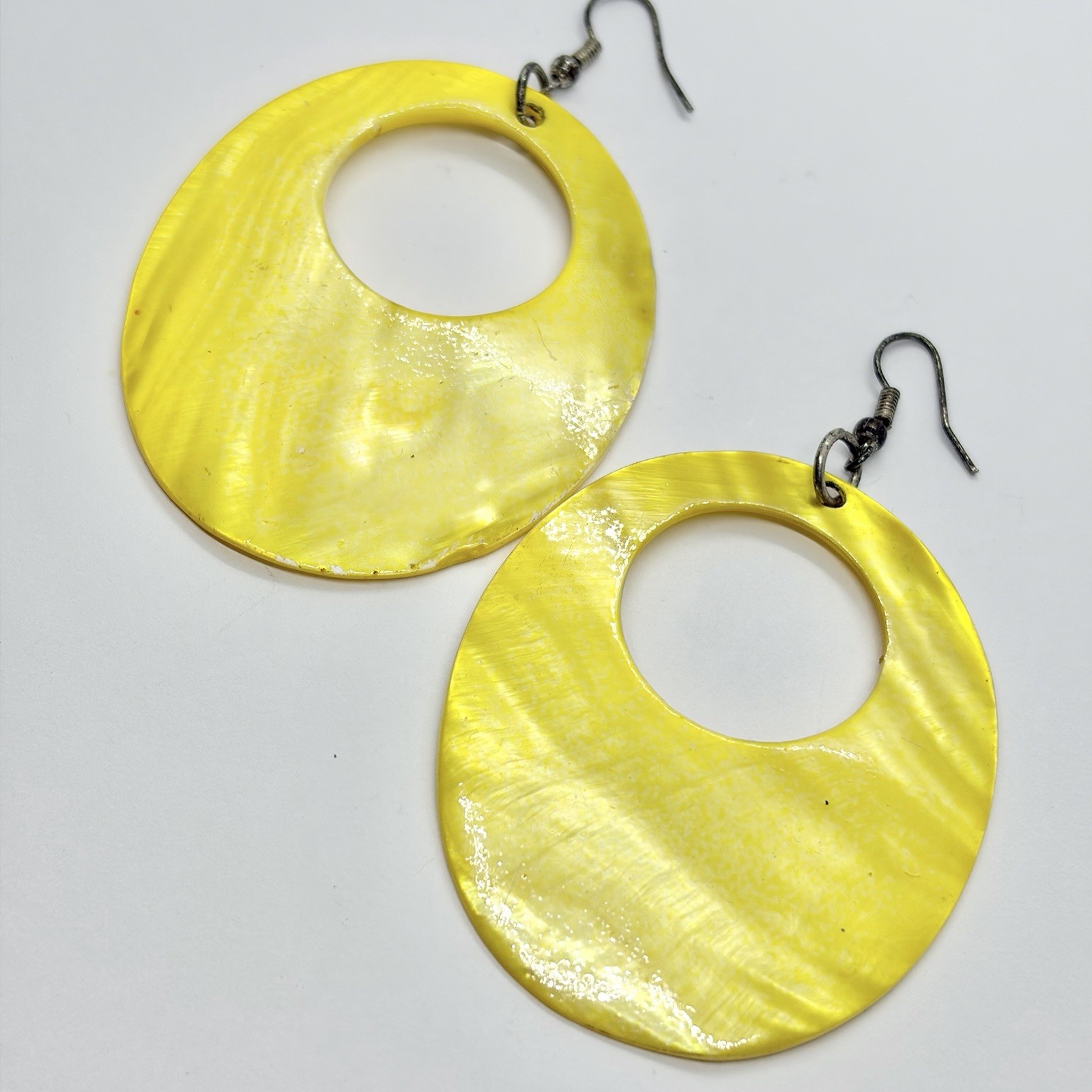 Vtg XL Yellow MOP Hoop Statement Dangle Drop Earrings Hook Large Runway Big