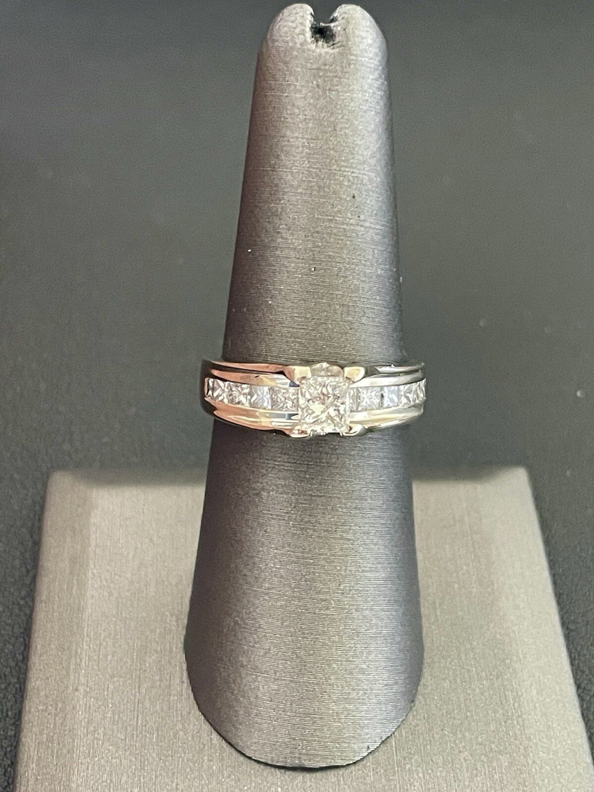 14k White Gold 1.20CTW (1/2CT Center) Princess Cut Diamond Ring (A53)