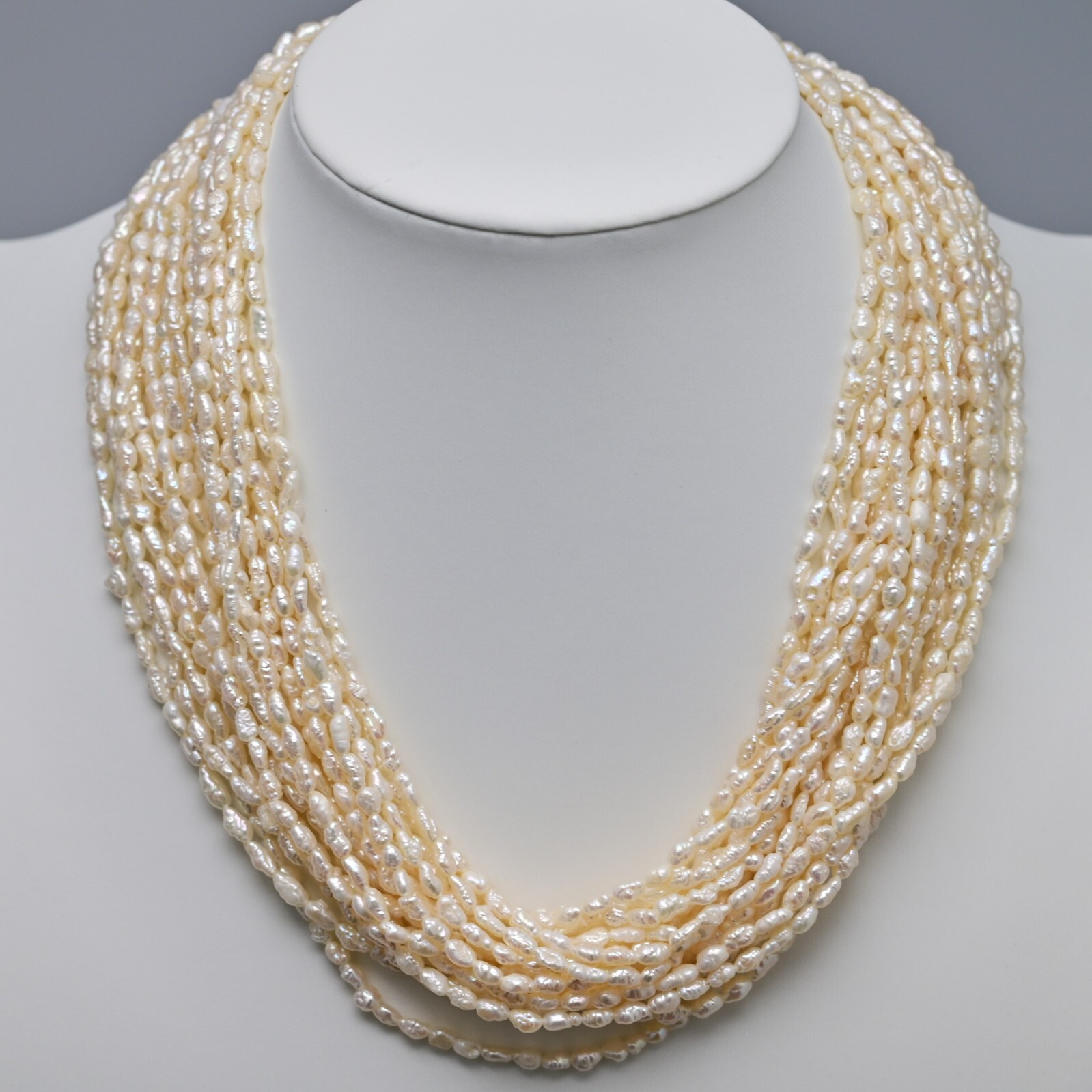 14K Gold S Crown Original Vintage Signed Designer Princess Pearl Estate Necklace