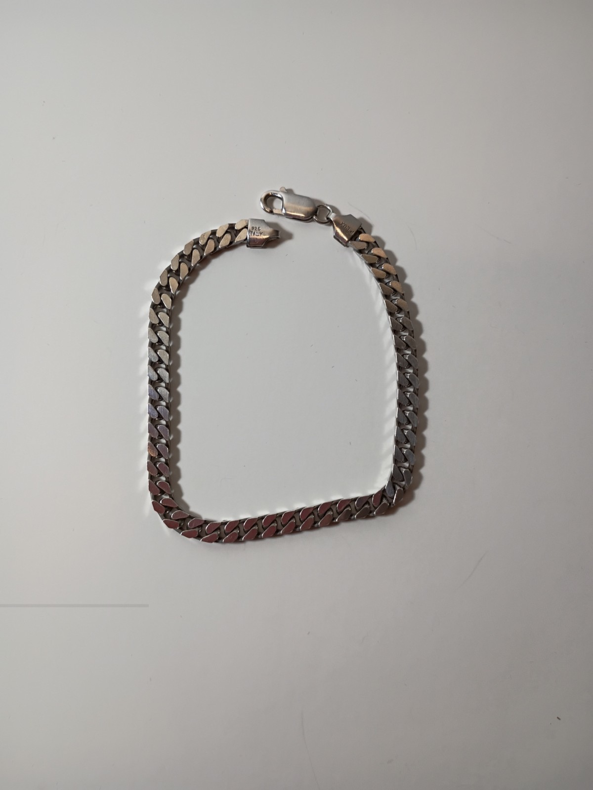 🔥925 Sterling Silver Curb Link Bracelet Italy 8.5 In 16 Gms NEW Condition 🔥