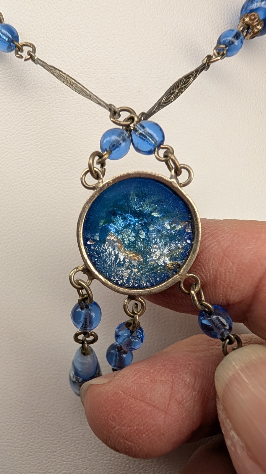 Vintage Czech ART DECO sky blue & silver foiled glass bead dangle drop necklace
