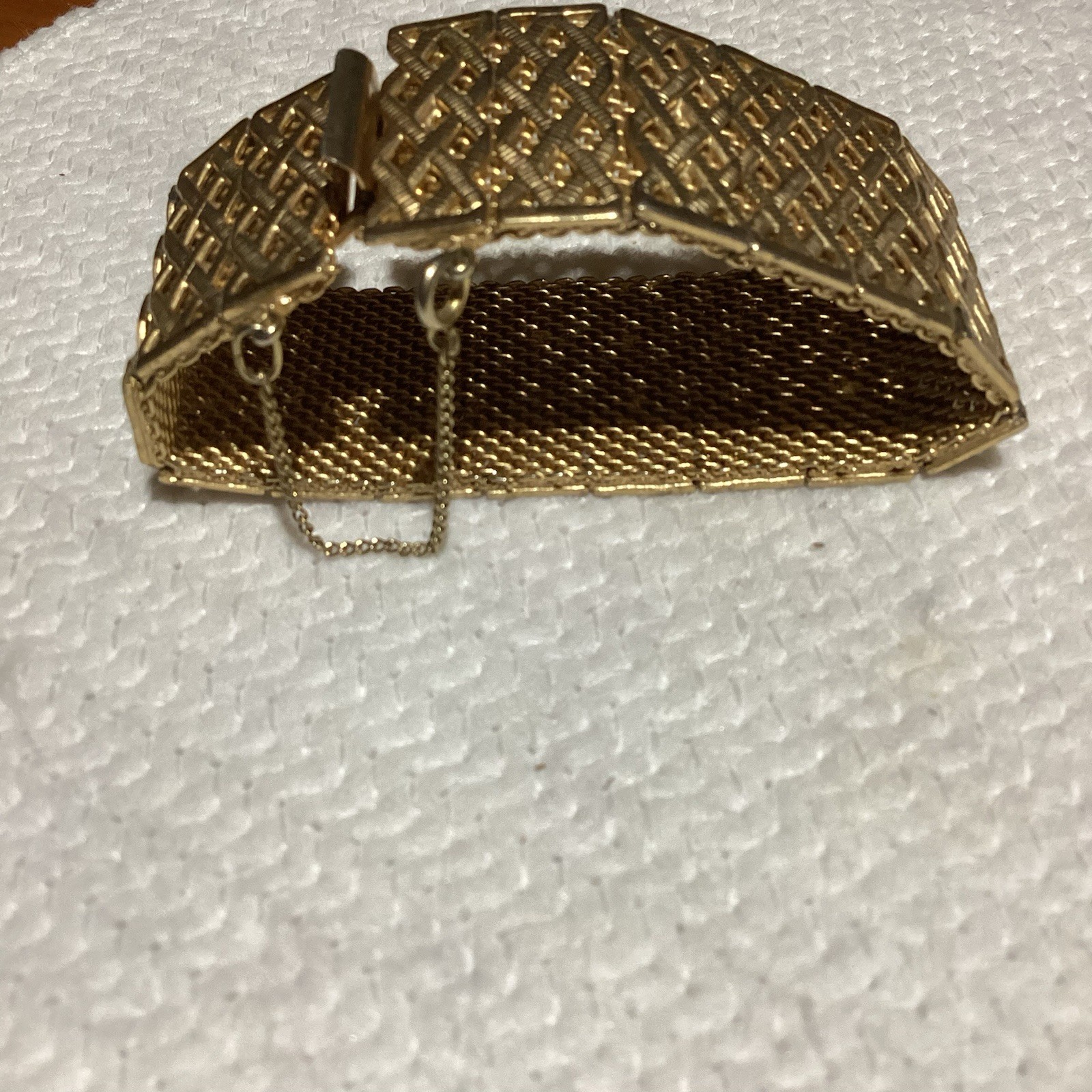 Vintage Wide Gold Tone Unsigned Panel Bracelet 7 3/4” Long