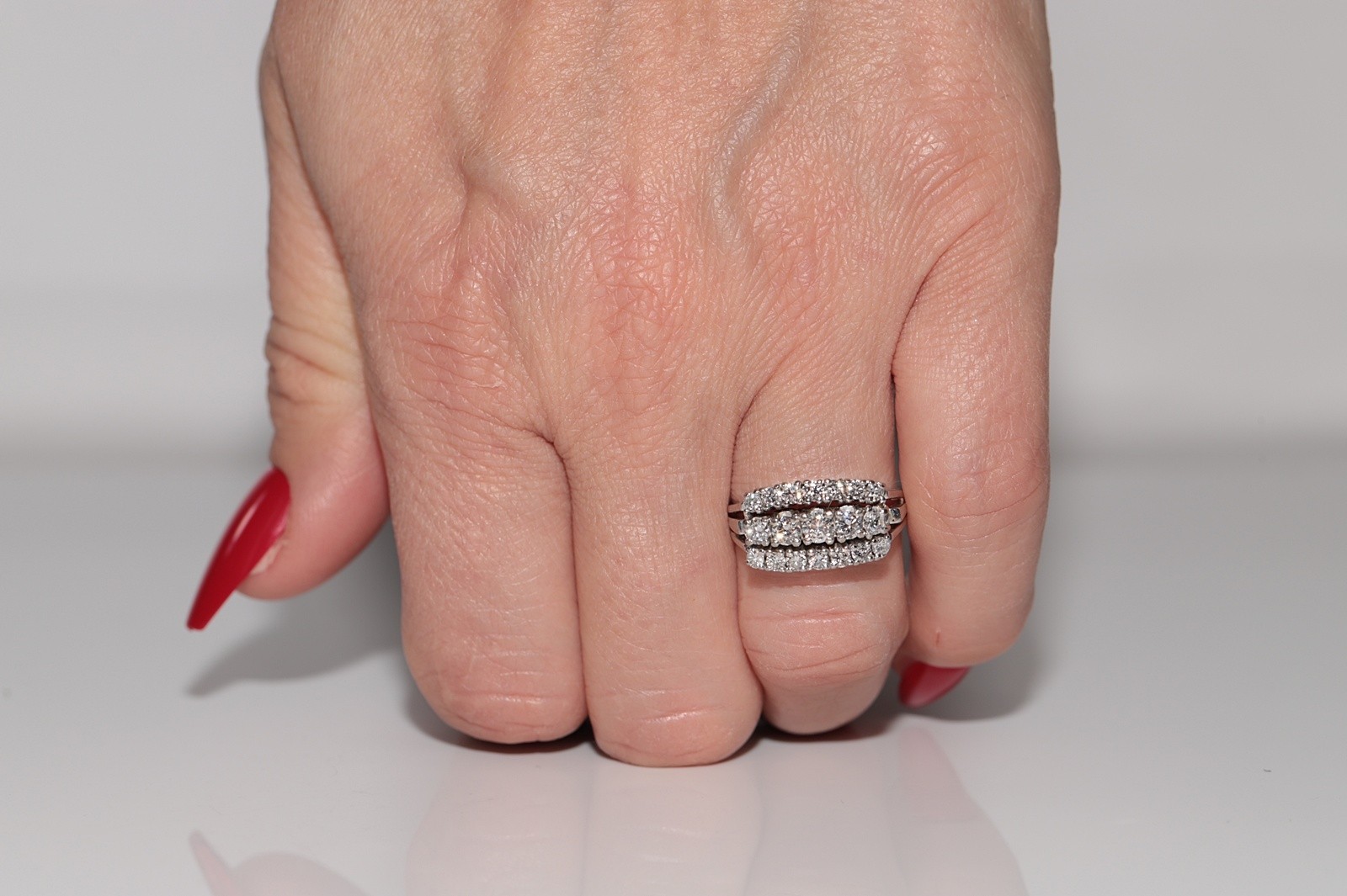 Antique Circa 1920s Art Deco 18k Gold Natural Diamond Decorated Ring