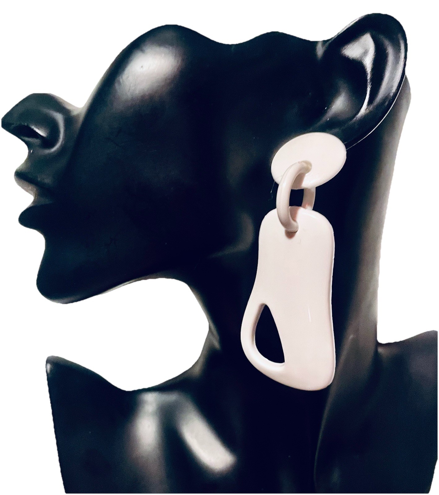 80s Does 60s Vintage Modernist White Earrings MCM Plastic Dangle NOS Taiwan ROC