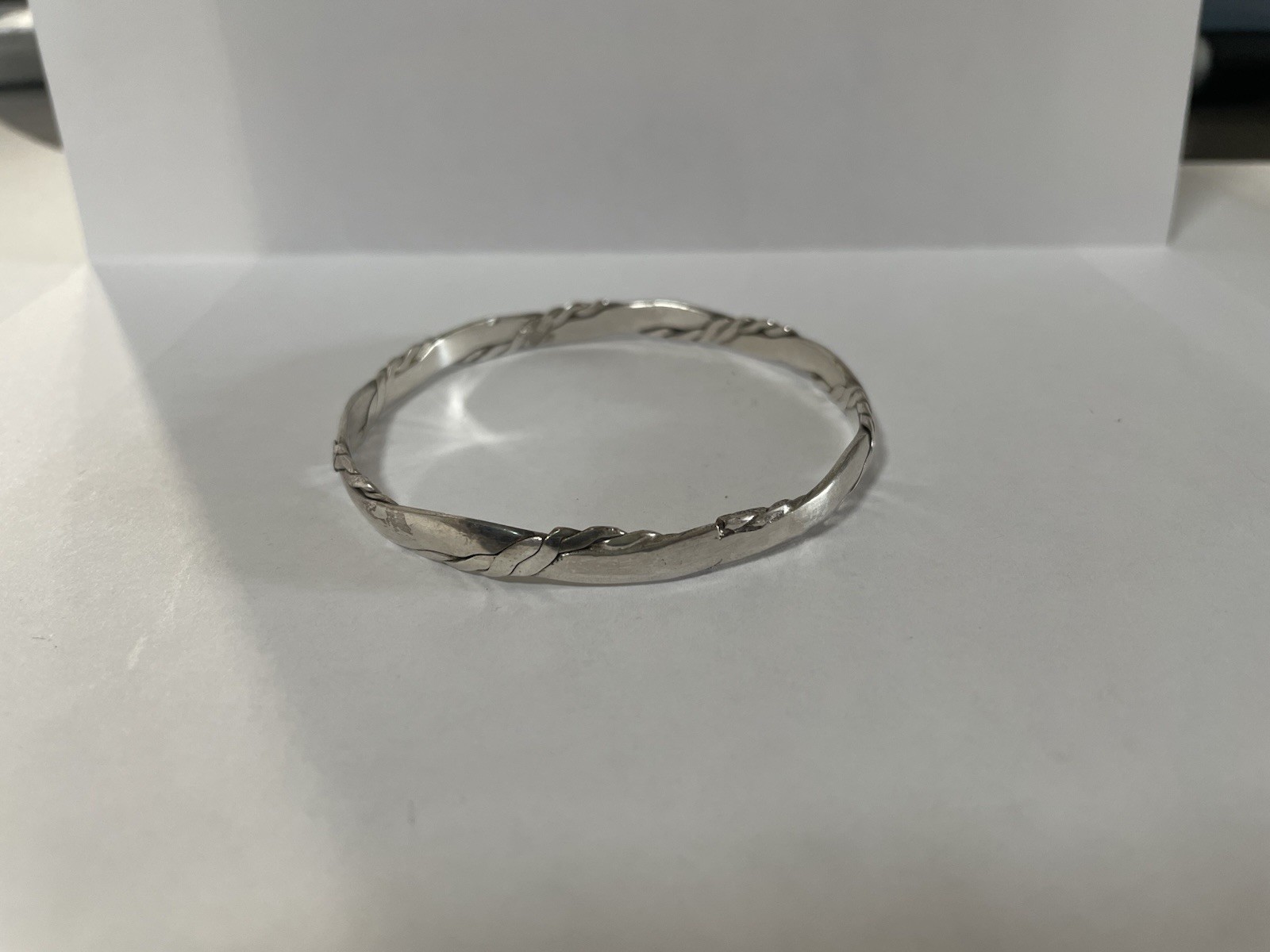 Vintage Taxco Alpaca Mexico Silver Tone Twisted Style Bangle 2-3/4 In OD 2-5/8ID