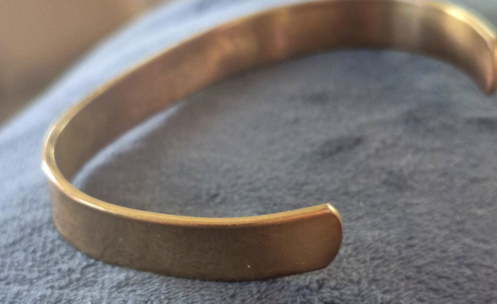 Vtg Ruma Pure Copper Cuff Bracelet Made in England Engraved Floral Goldtone
