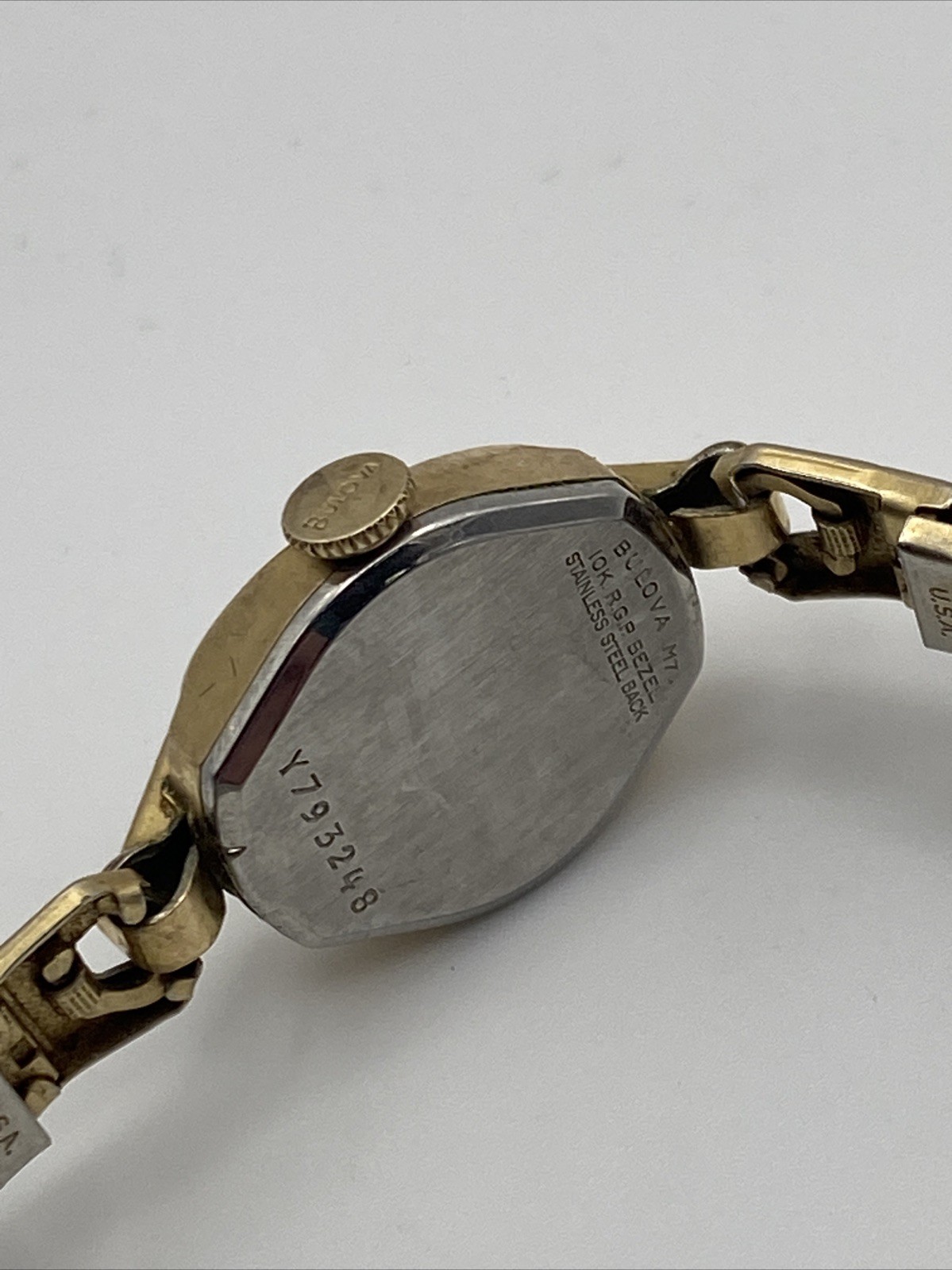 Vintage 1950’s Bulova Ladies Watch 17J Manual Wind 10K RGP Bezel – RUNS!